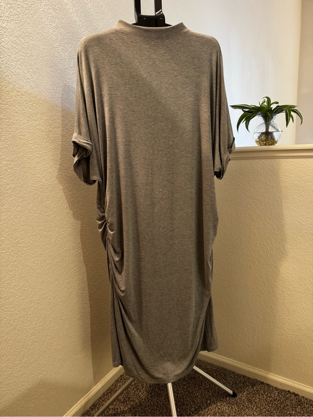 Lane Bryant | 26/28 Gray Ruched Draped Midi T-Shirt Dress NWT 🩶